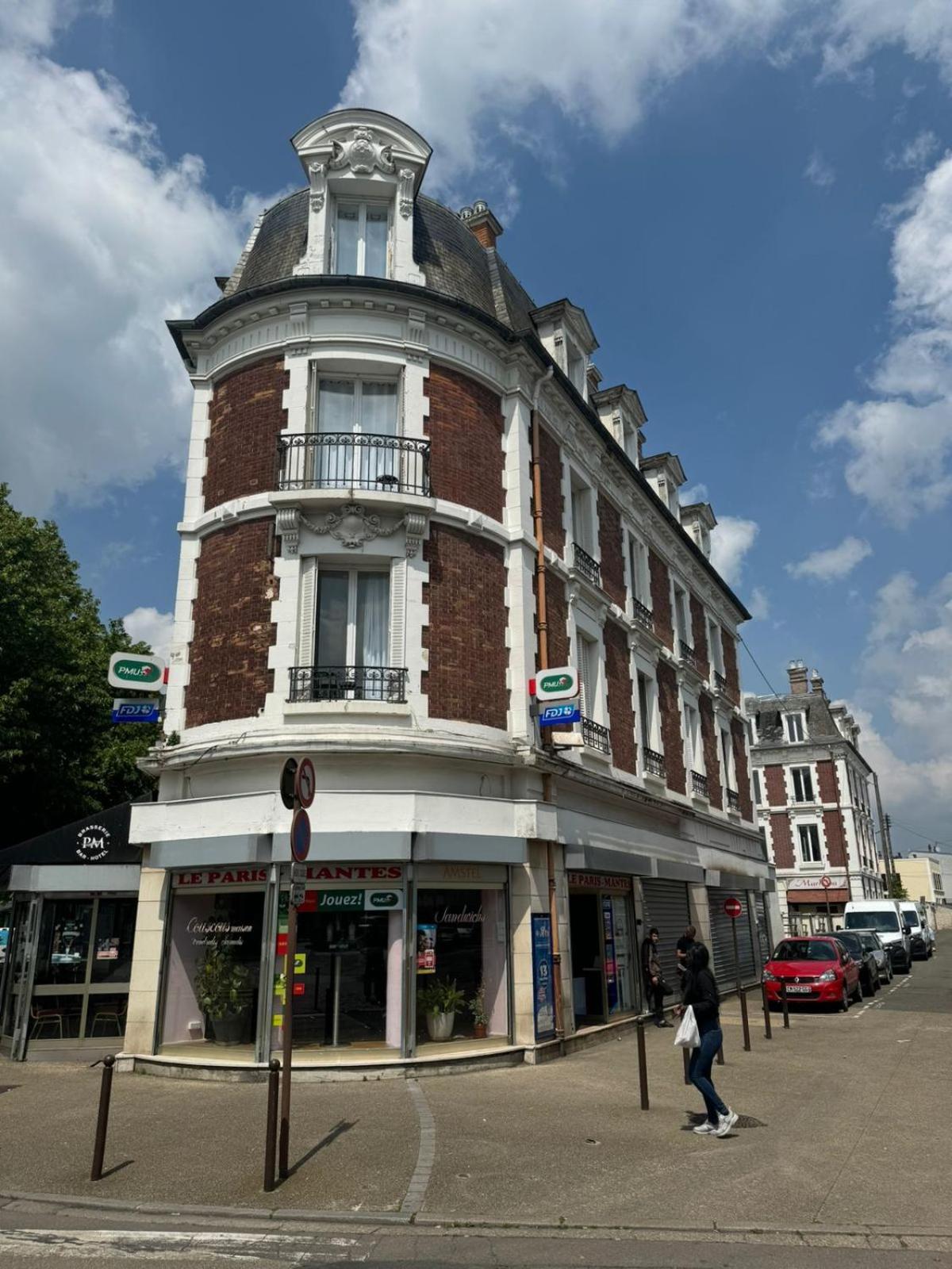 Etoiles De Mantes Mantes-la-Jolie Exterior foto